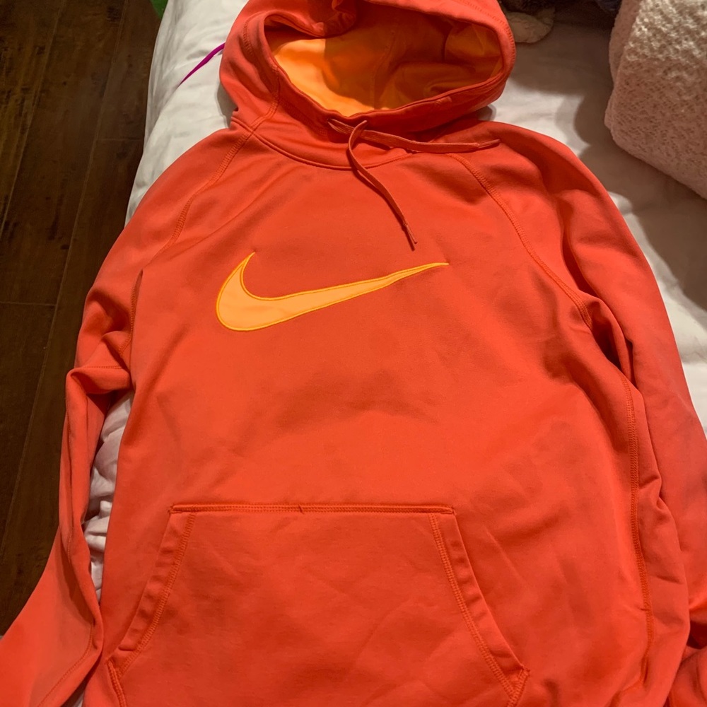nike hoodie